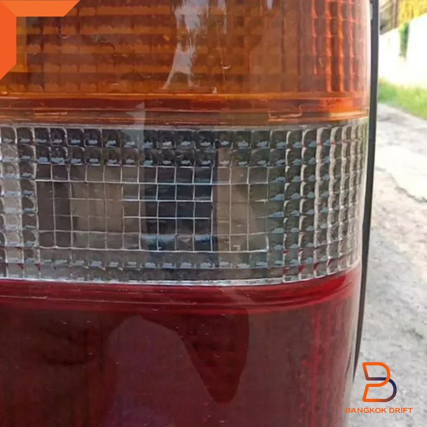 Rear Tail Light Lens for Mitsubishi Triton (1986-1996)