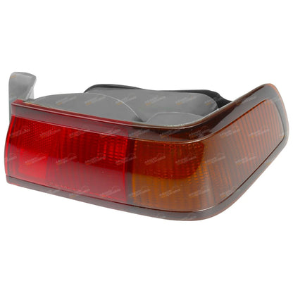 RH Tail Light for Toyota Camry MCV20 SXV20 (1997–2000)