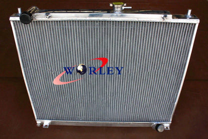 3 Row Aluminum Radiator for Pajero Montero Shogun NM NP NS NT 2.8 3.2 Diesel (2000-2006)