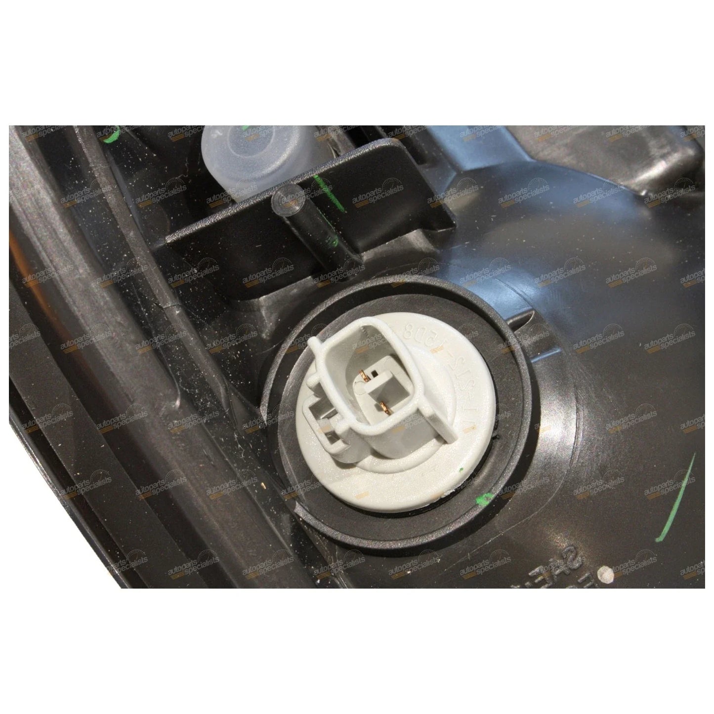 LH Headlight Left Passenger for Toyota Landcruiser 100 Series