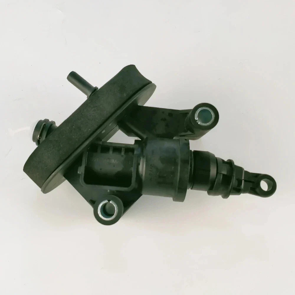 Clutch Master Cylinder Black for Ford Fiesta 1.6L L4 (2014-2019)