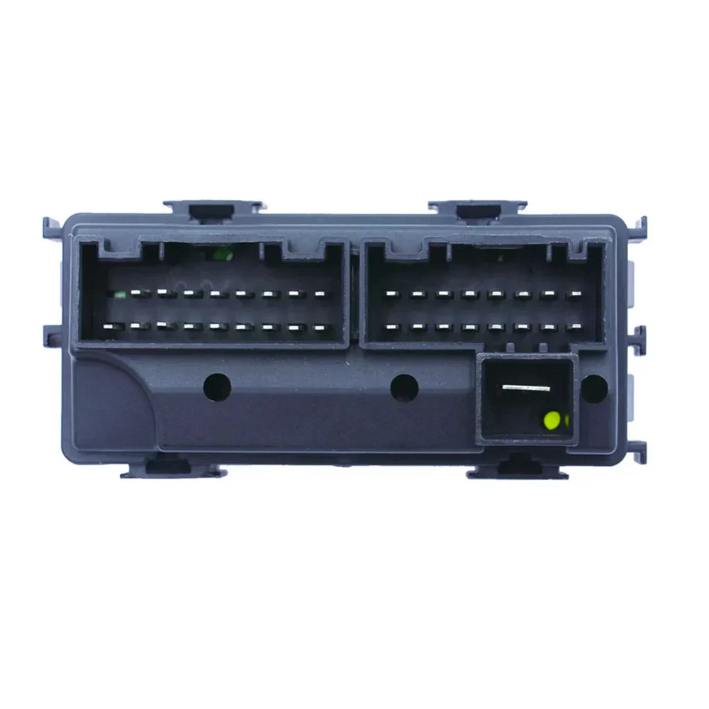 Car Engine Module Fuse Box for Hyundai Elantra (2014-2016)