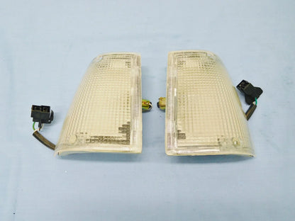 Pair of RH & LH Front Corner Park Lights for Mazda Bravo (1985-1995)