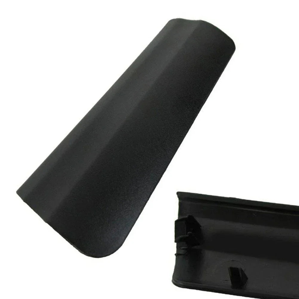 Windshield Wiper Cover Right Trim Panel for Fiat 500 (2012–2017)