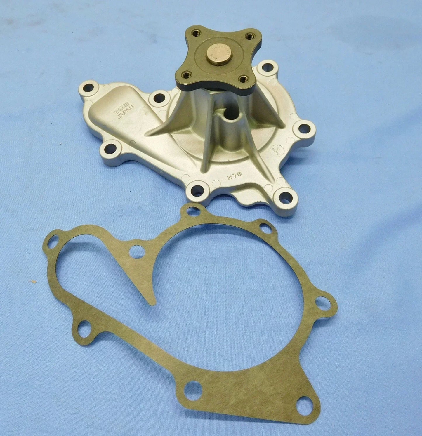 Water Pump for Nissan Navara D22 YD25DDTi 2.5 Diesel (2008-2015)