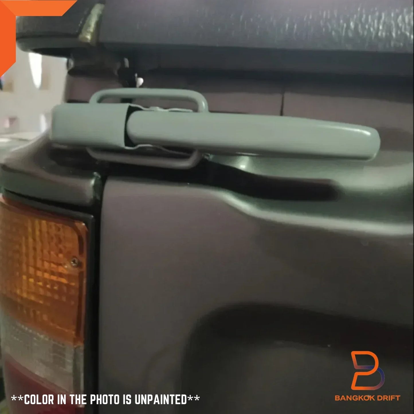 Chrome Tailgate Handle Lock for Toyota Hilux Ute (1984-2003)