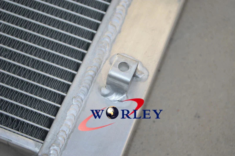 3 Row Alloy Aluminum Radiator & Hose for Holden Commodore VN-VS V6 3.8L
