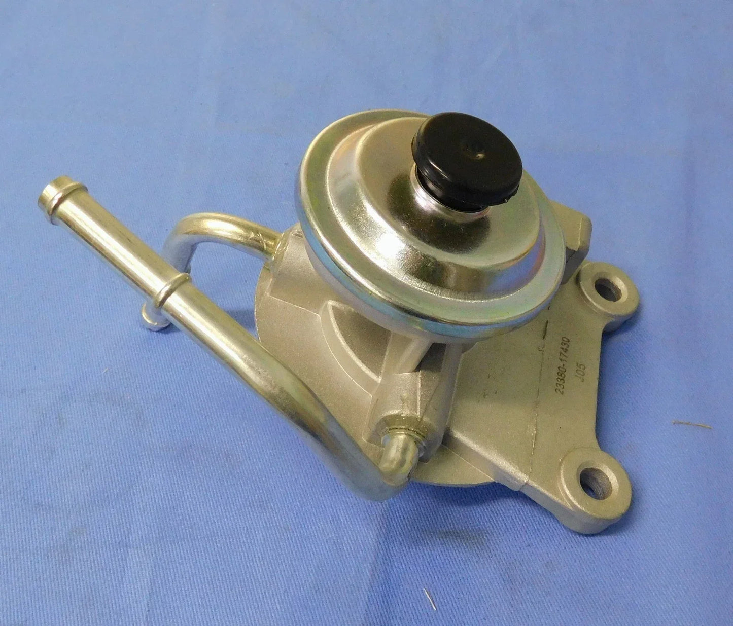 Fuel Primer Pump for Toyota Hilux LN167 LN172 Diesel Engines (1997-2005)