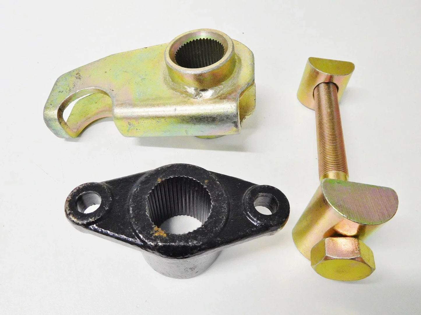 Torsion Bar Bracket & Bolt Set for 4WD TF Rodeo (1989-1996)