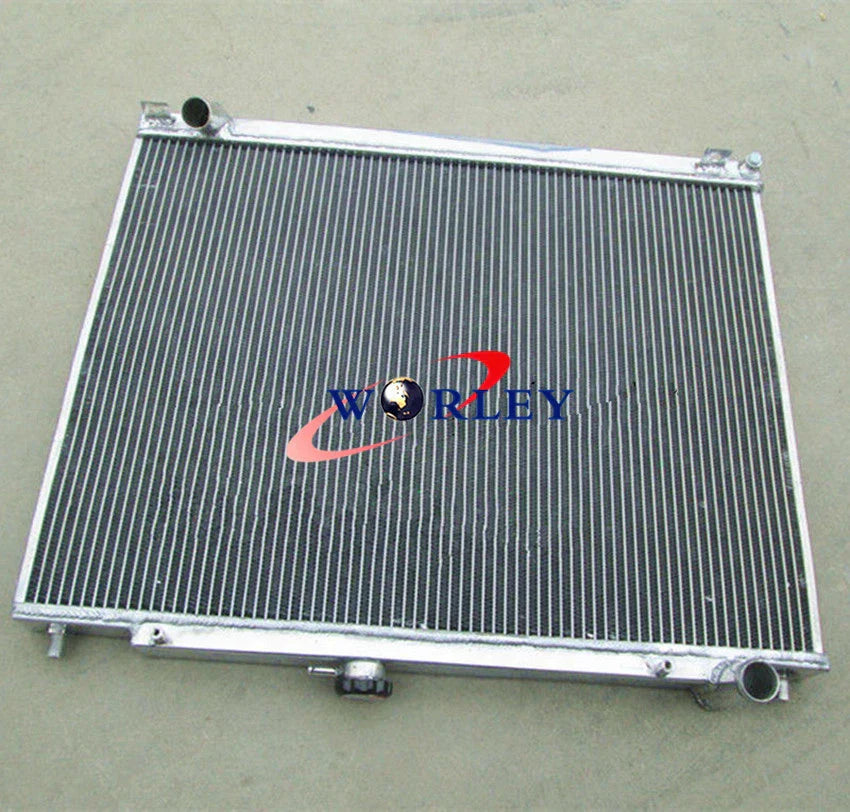 3 Row Aluminum Radiator for Pajero Montero Shogun NM NP NS NT 2.8 3.2 Diesel (2000-2006)