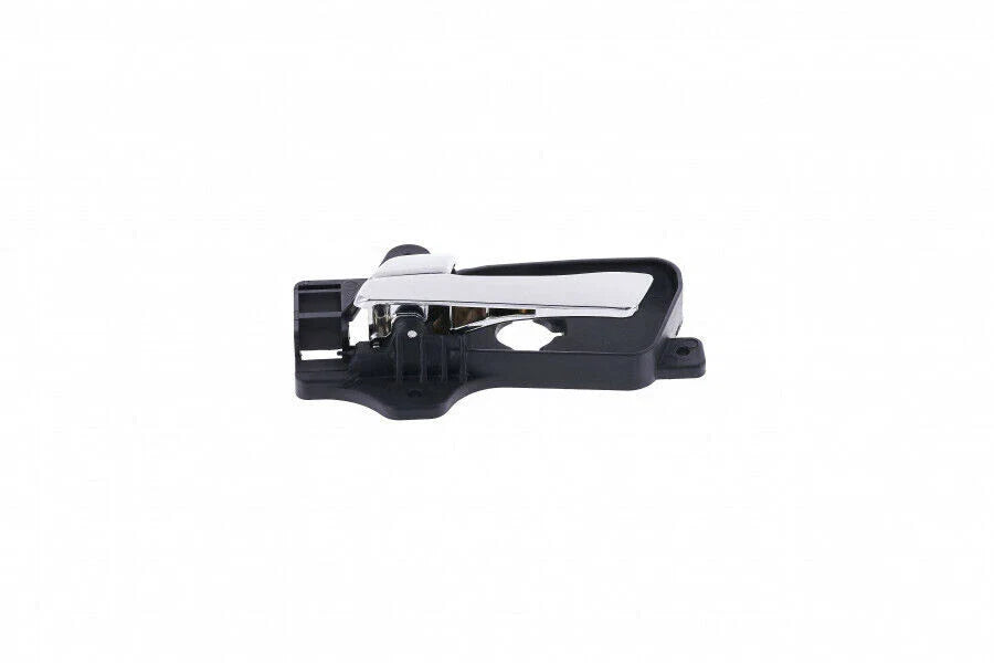 Chrome Front Left Inner Door Handle for Hyundai i30 (2007–2012)
