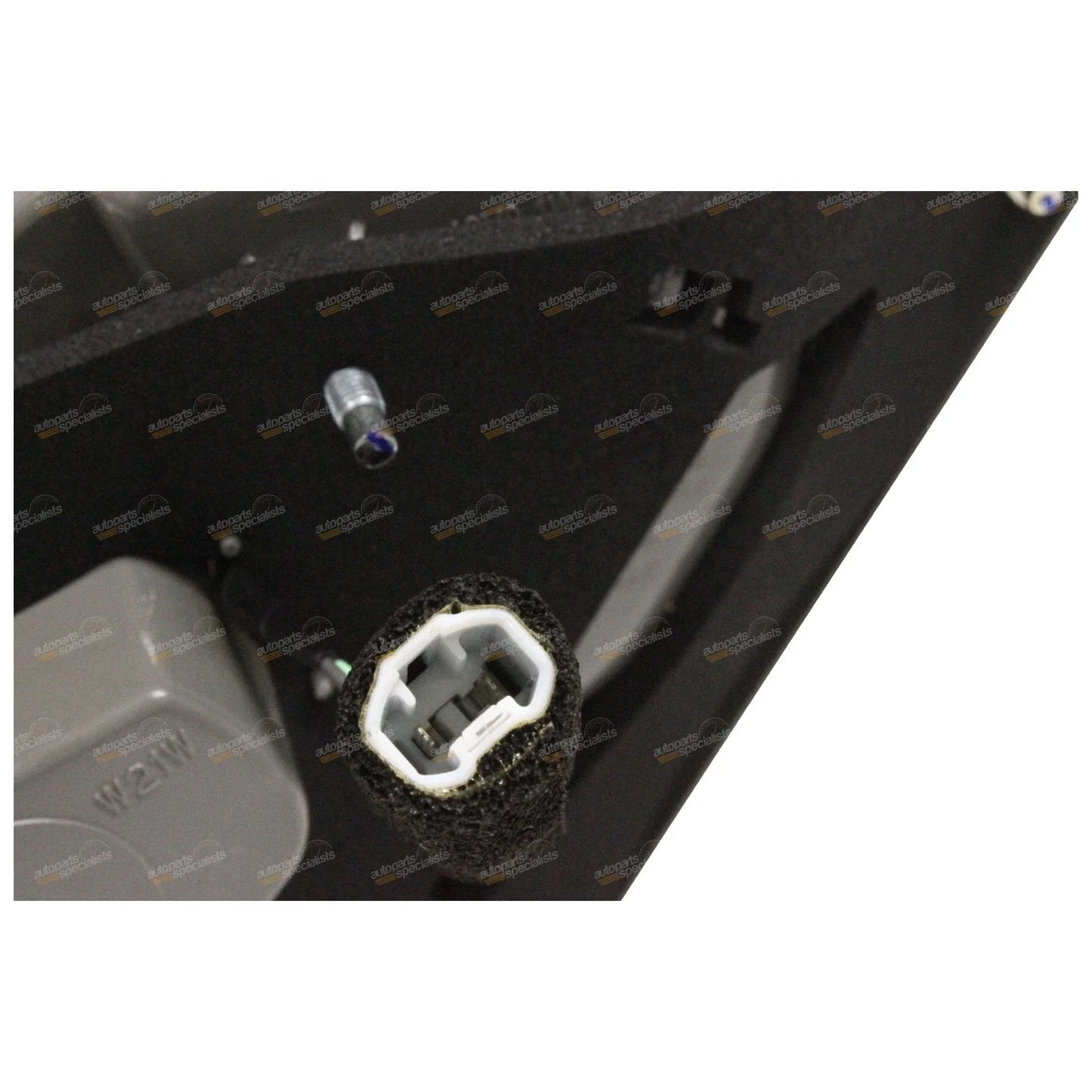LH / Left Trunk/Boot-lid Taillight for Toyota Aurion GSV40 (2006-2009)