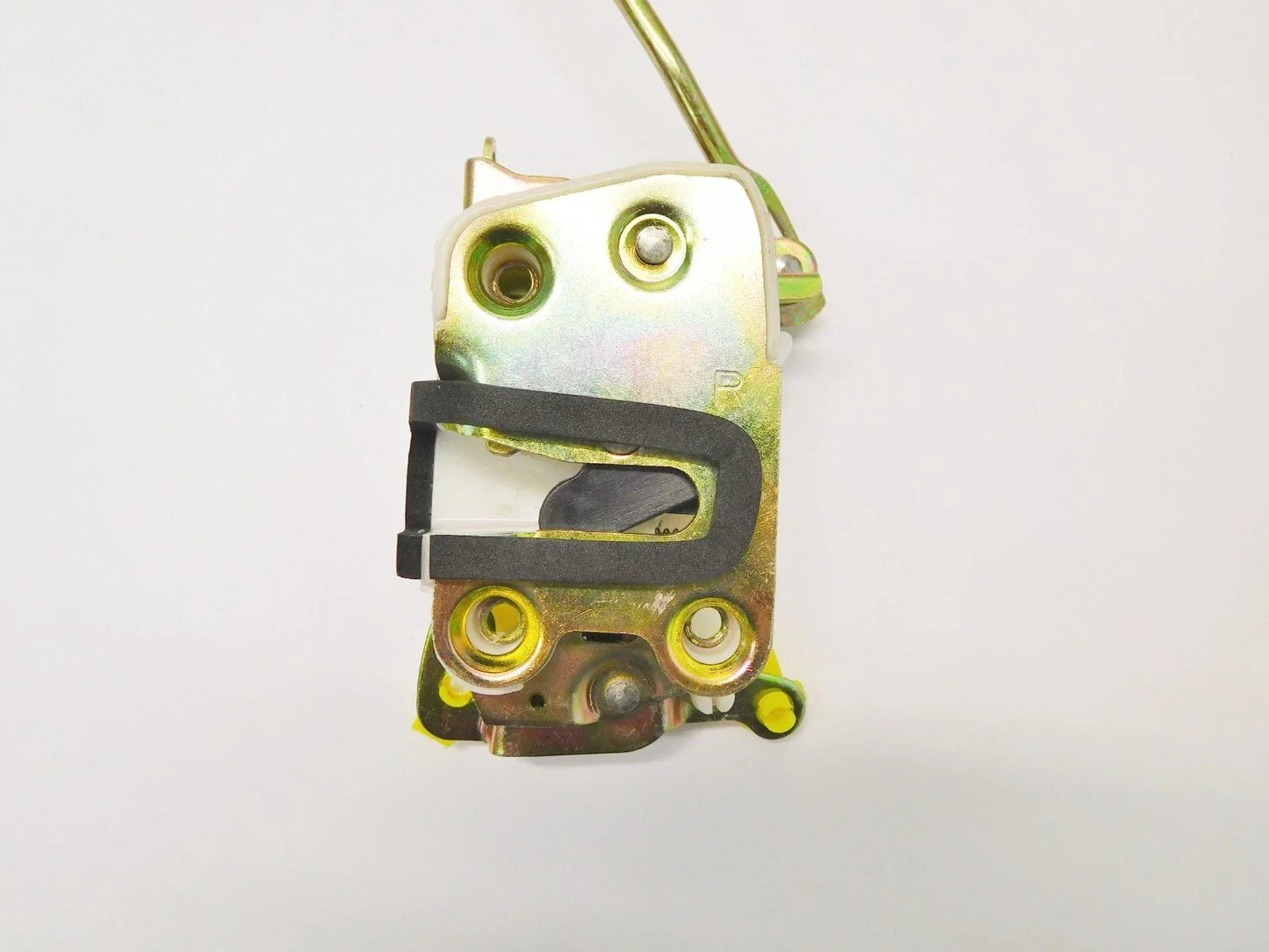 Right Hand Front Door Catch Lock for Holden TF, R7, R9 Rodeo (1988-2002)