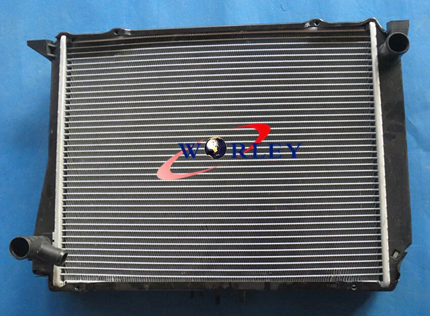 Radiator for Toyota Hiace RZH LZH 2.4L 1989-2005 W/Neck Pipe