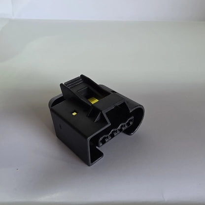 4 Pins Ignition Coil Plug for Porsche & BMW Water Pump