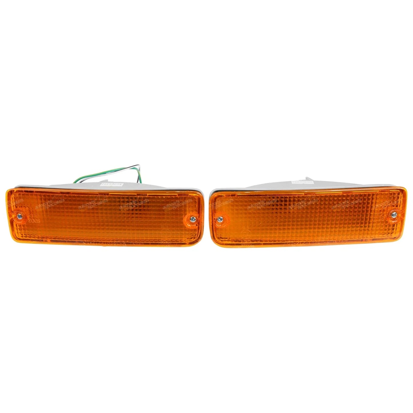 Front Bar Indicator Lamps Set for Hilux LN106 LN107 LN85 LN86 (1988–1997)