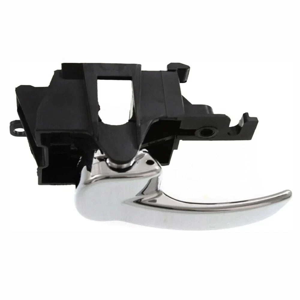 Left Side Inner Door Handle for Nissan Navara Pathfinder Frontier (2005-2015)