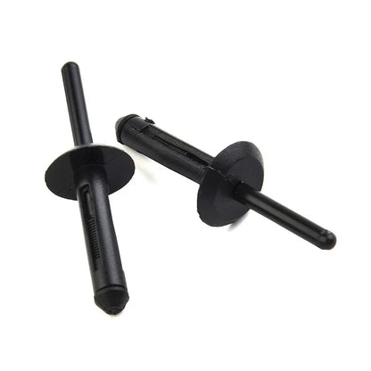 30x Door Panel Fastener Clips for Jeep Grand Cherokee (1999–2004)