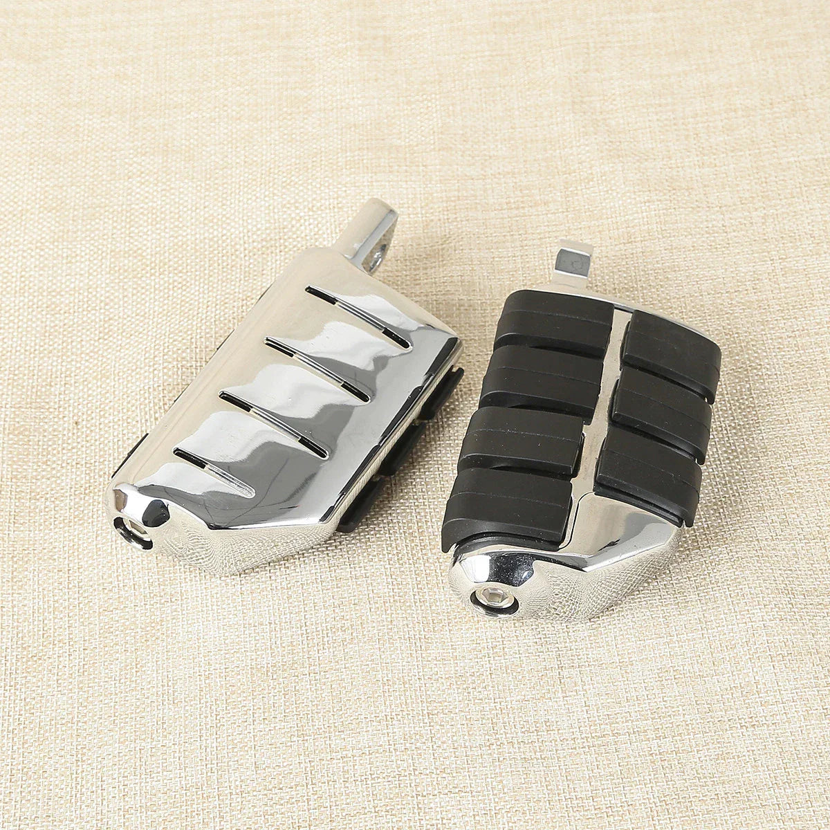 32mm 1 1/4" Engine Guard Foot Pegs for Harley-Davidson