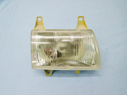 RH Head Lamp Light for Mazda Bravo B2500 B2600 (1996-1999)
