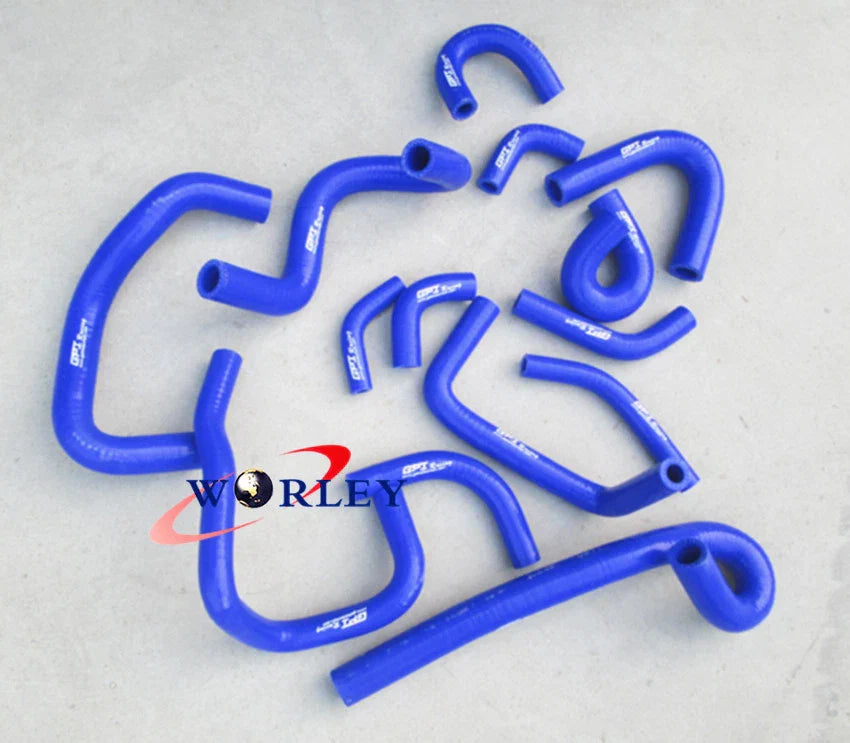Aluminum Radiator & Red Hose for Nissan Skyline R33 R34 GT GTT GTR (1999-2000)
