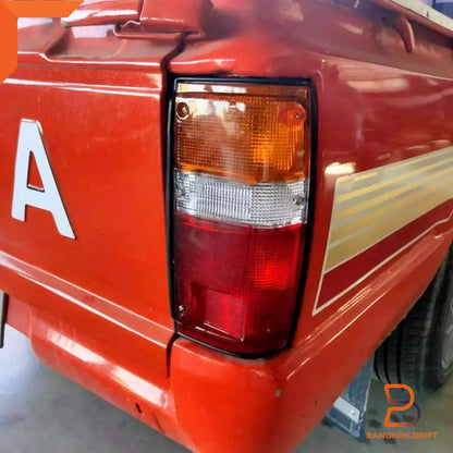 Rear Tail Light Pair for Toyota Hilux Ute (1984-1988) LN50 LN60 LN70