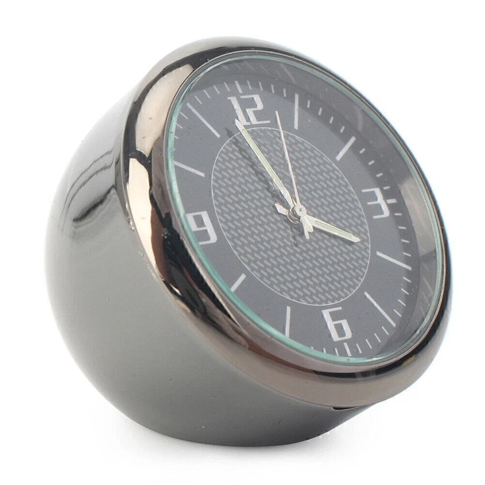 Luminous Quartz Clock for Nissan
