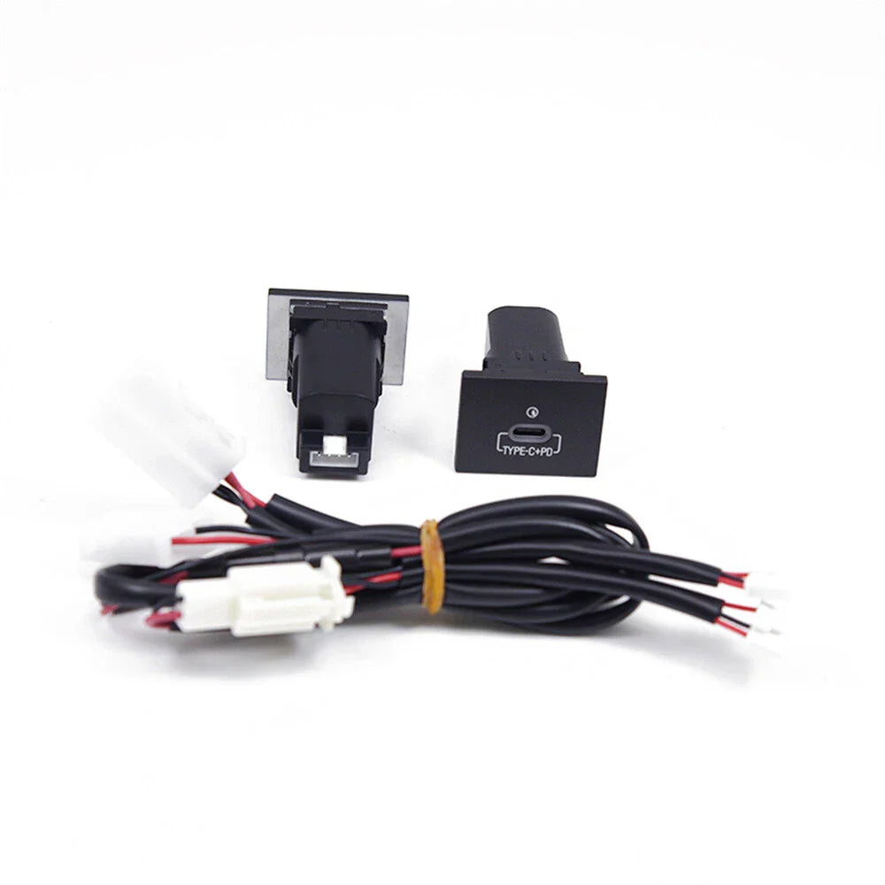 Black USB-A QC3.0 & USB-C PD Fast Charger Socket for Ford Focus (2005-2009)