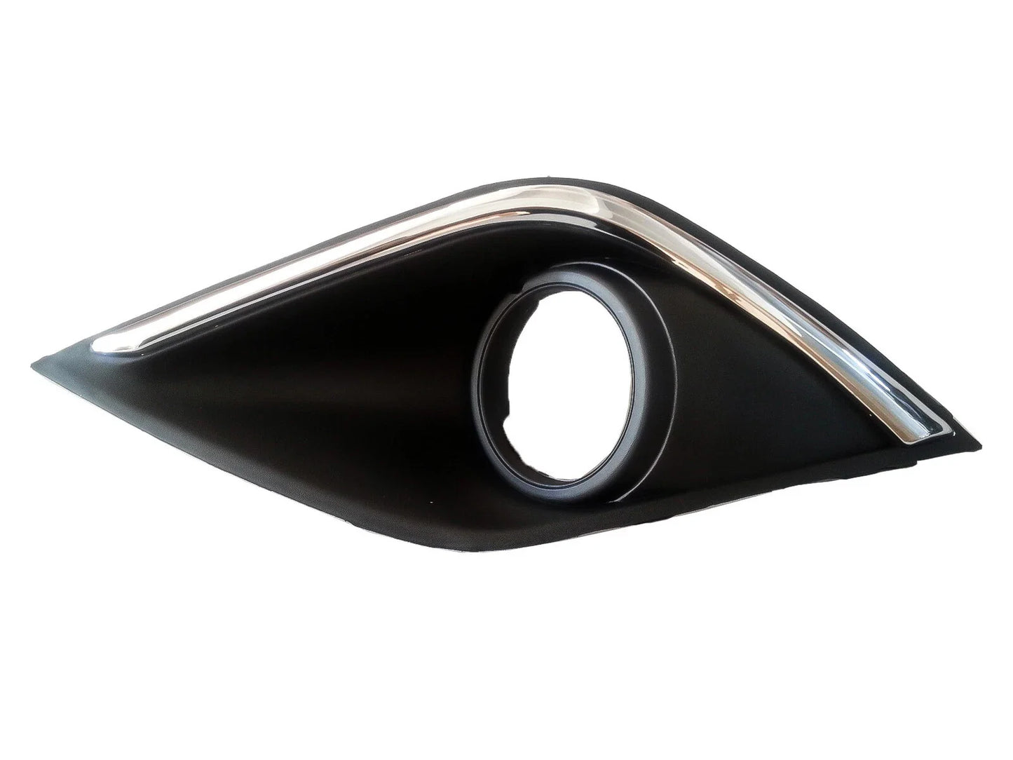 Left Front Bar Grille With Fog Light Mount, Chrome Trim for M
