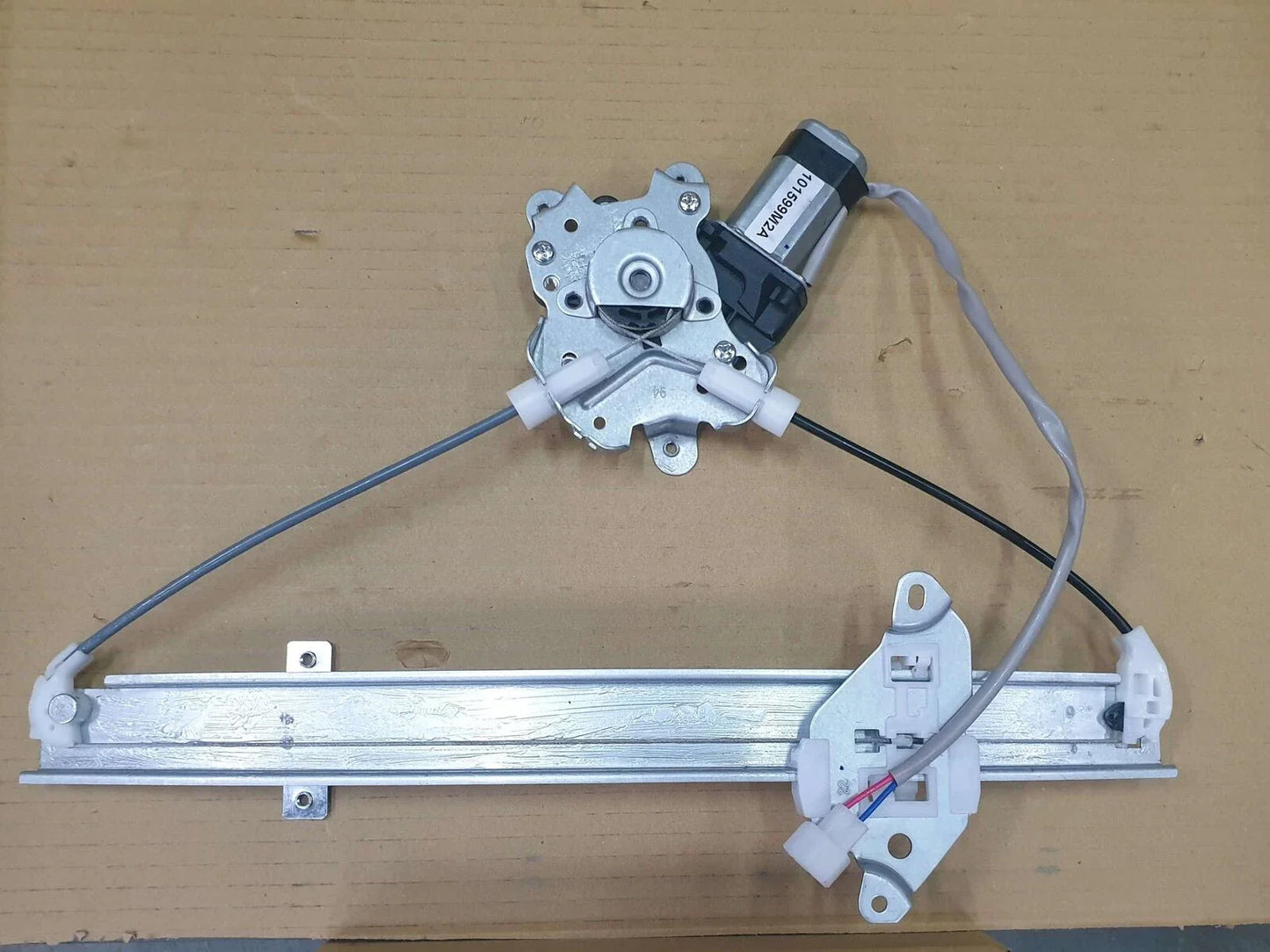 Rear Window Regulator With Motor 2 Pins for Mitsubishi Lancer (2002–2008)