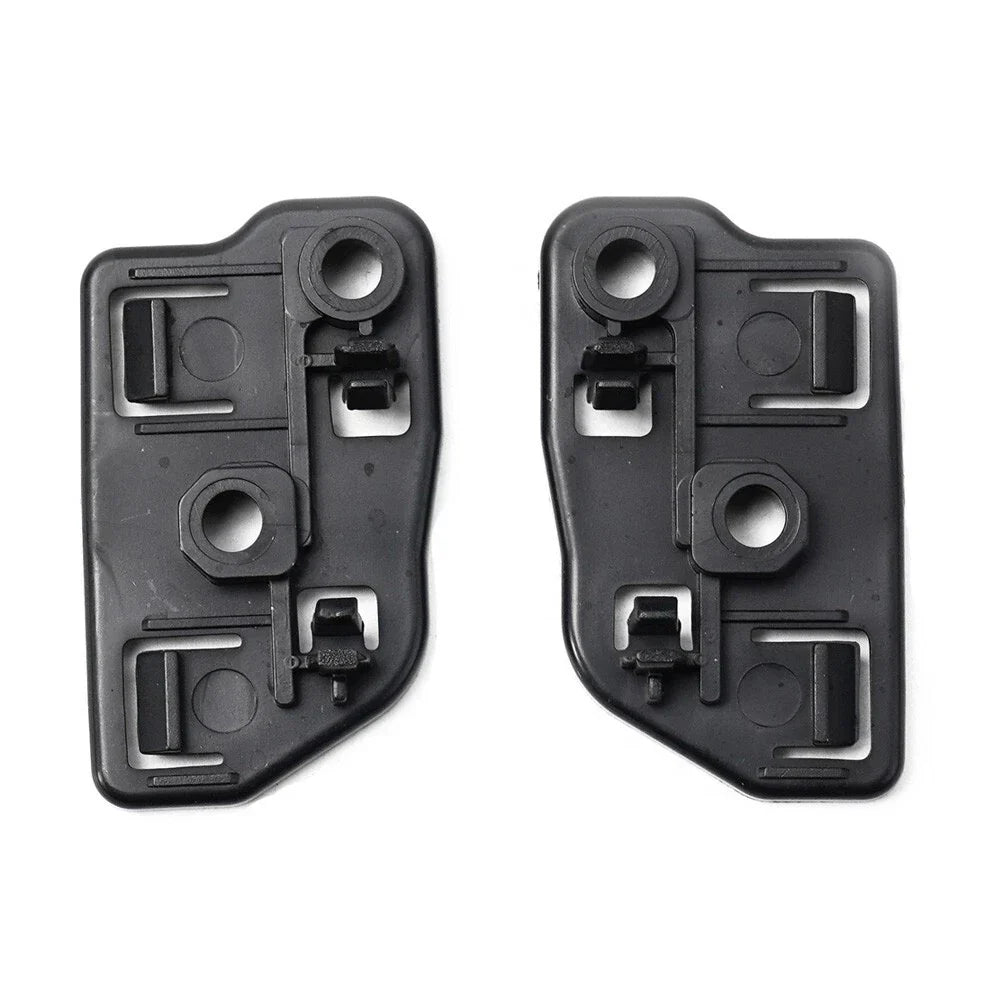 Pair / 2 x / Front Bumper Small Bracket for Maserati Ghibli