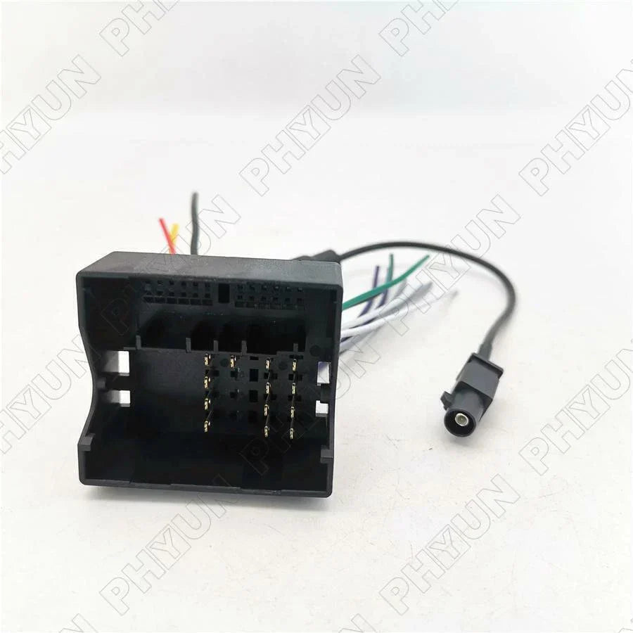 Stereo Power Cable Wiring Harness & Antenna for BMW 3 Series (2006-2013)