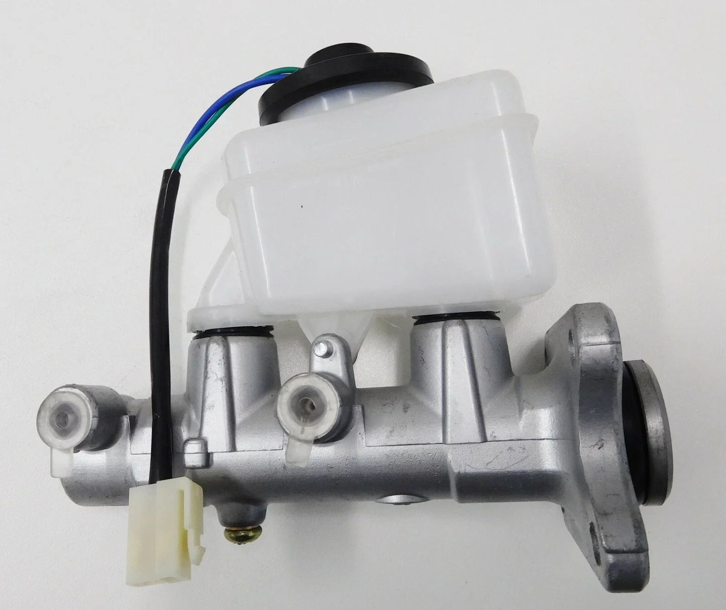 Brake Master Cylinder for Land Cruiser FJ80, FZJ80 (1990-1997)