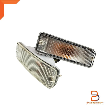 Front Bumper Signal Light for Toyota Hilux MK3 LN85 LN95 LN105 (1988-1996)