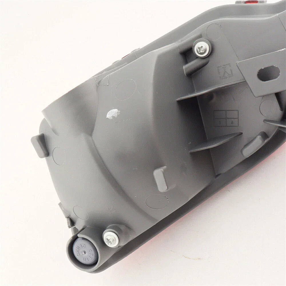 Left Rear Bumper Light Reflector Cover for 13-15 Toyota RAV4 (2013-2015)