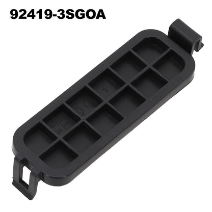 Wear Resistant Cabin Air Filter Cover for Nissan Sentra
