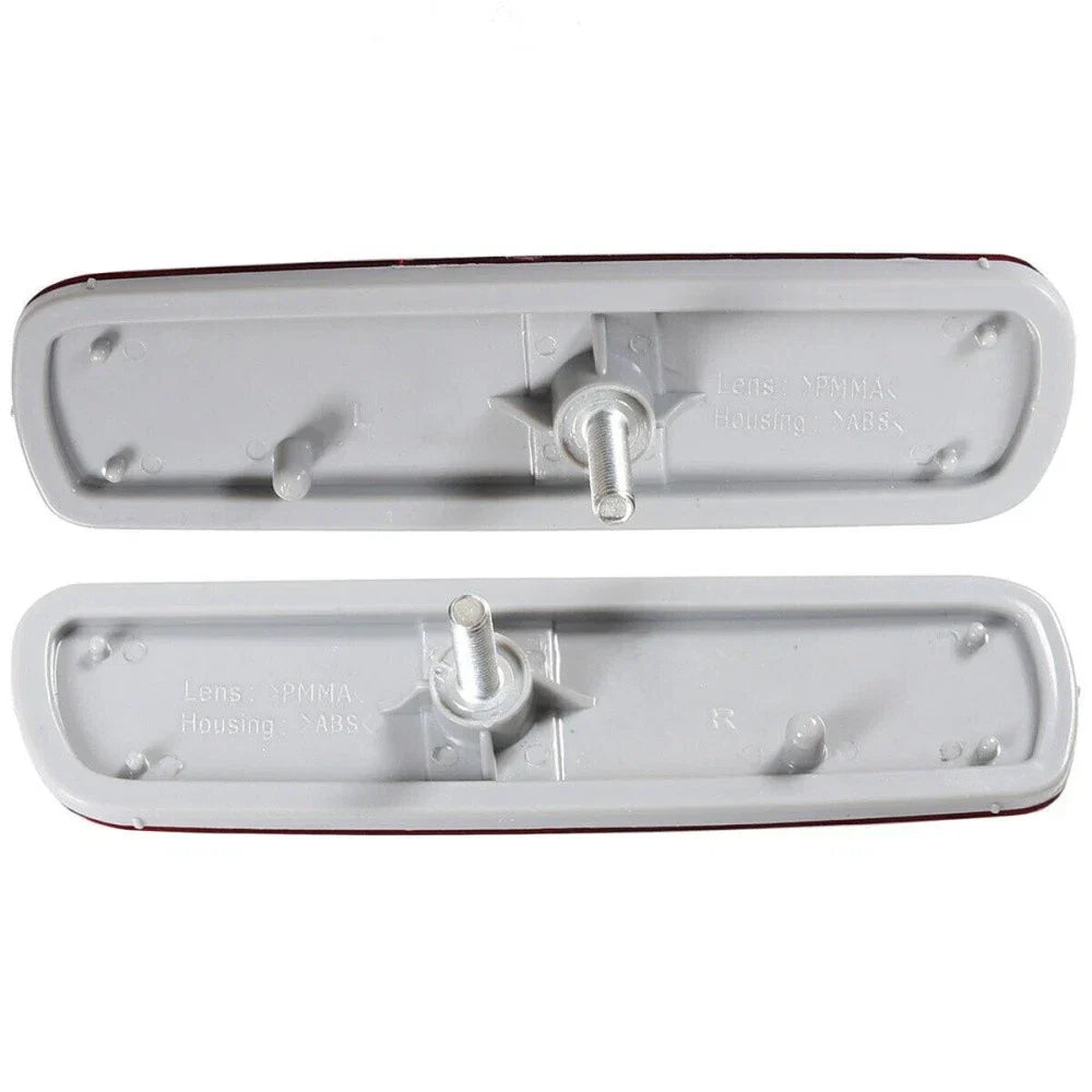 Rear Bumper Reflectors  for Toyota Land Cruiser LC100 (1998-2007)