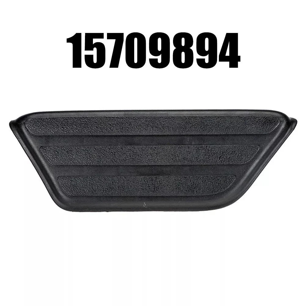Truck Bed Step Pad for Chevrolet Silverado (1999–2005)