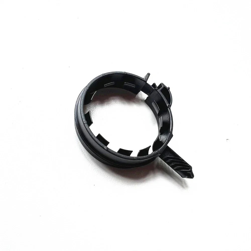 Upper Radiator Hose Clip Retainer for Chevy Silverado SS (2007-2013)
