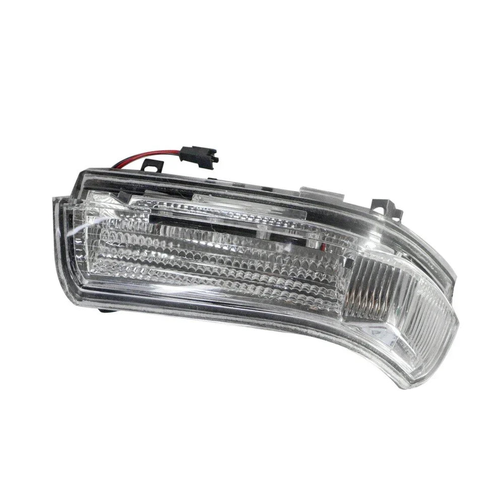 Left Side Turn Signal Light for Mitsubishi Pajero Montero Shogun (2001-2006)