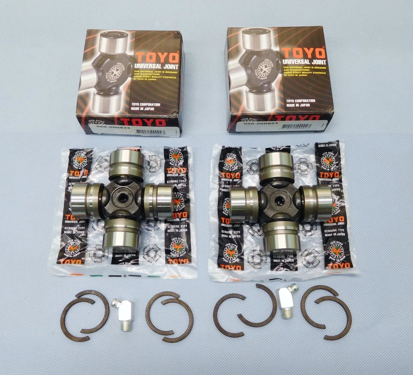 2 x Toyo Universal Joints for Hilux LN106 (1988-1997)