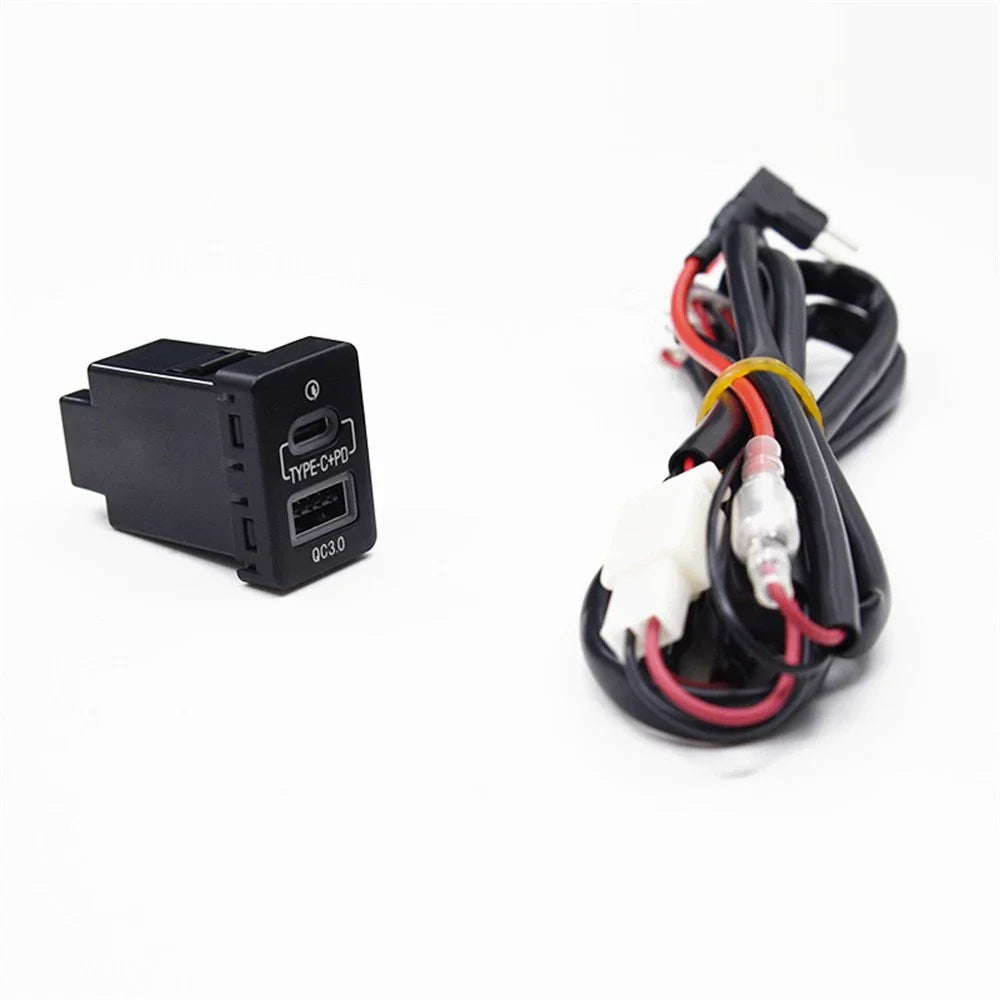 18W Type-C + QC3.0 Fast Car Charger for Mitsubishi L200 Triton (2015-2023)