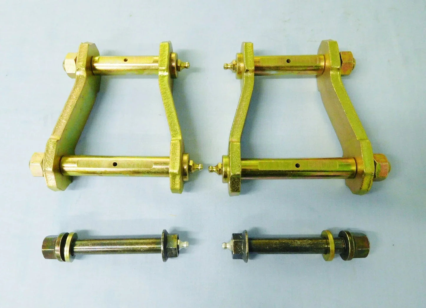 Rear Greasable Spring Shackles & Pins for Toyota Hilux GGN25 V6 (2005-2015)