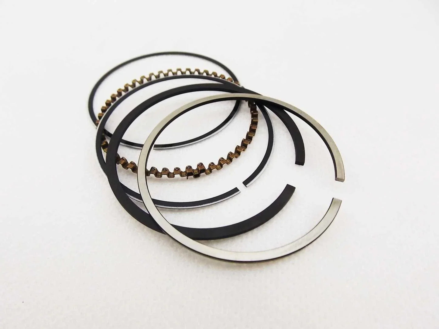 1. 1.00mm O/S Piston Kit for Honda XL80 (1980-1985)  
2. 48.5mm Rings & Pin Clips for Honda XL80 (1980-1985)