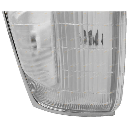 RH Corner Indicator Light w/Clear Hump for Toyota Hilux 4WD (1994–1997)