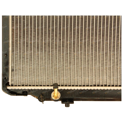 Radiator for Mitsubishi SJ Express L300 L400 Delica Starwagon (1994-2005)