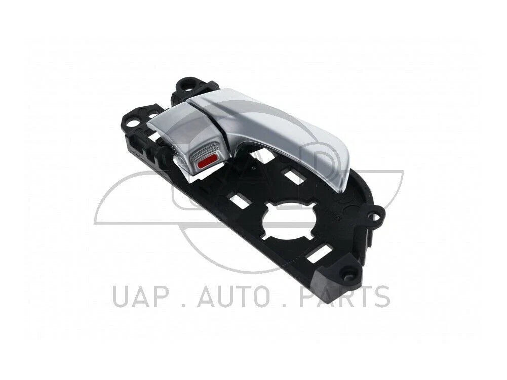 Front Right Silver Inner Door Handle for Hyundai Veloster (2011–2018)