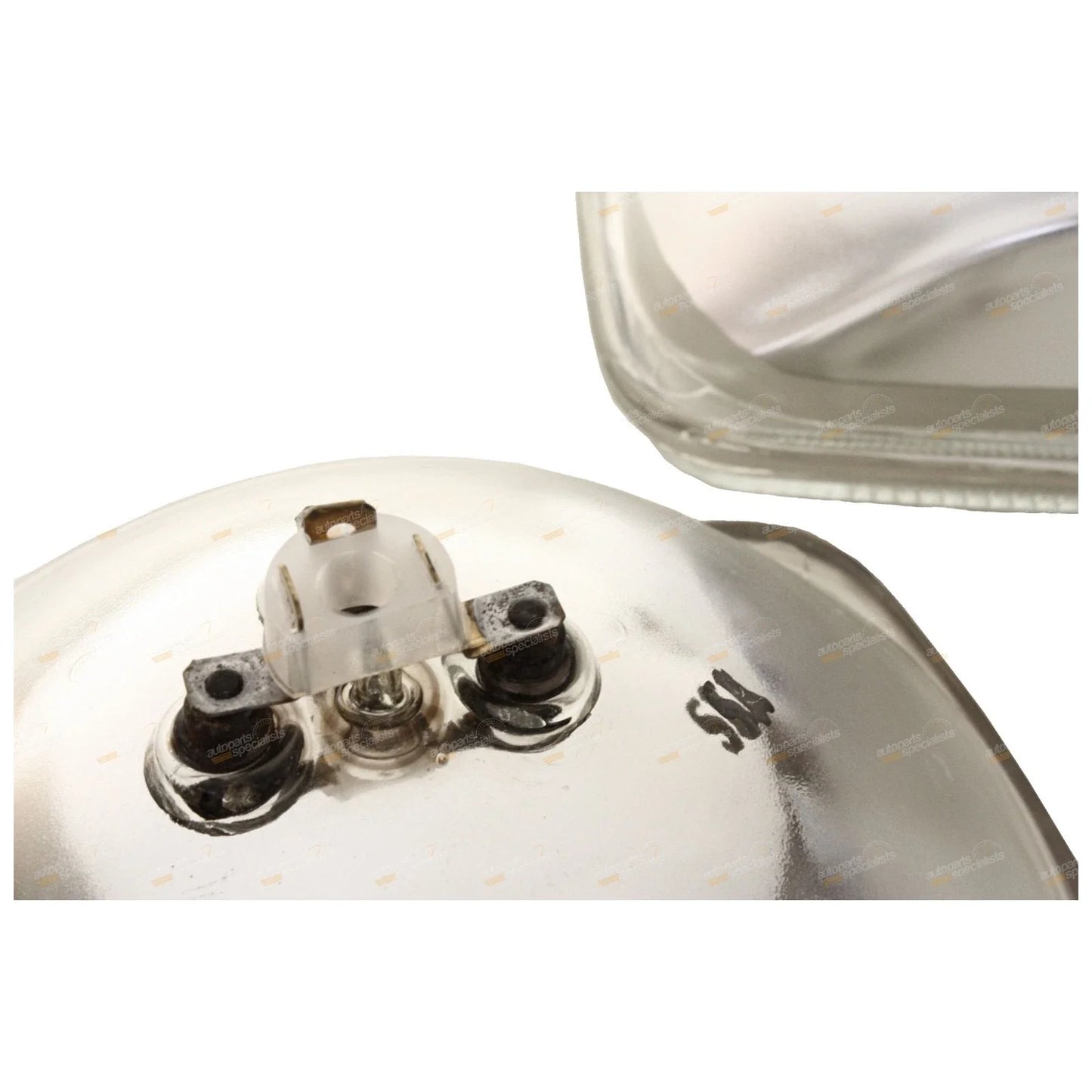 LH+RH  Sealed Beam Headlights for Hilux/Hiace/Ford Courier (1978-2005)