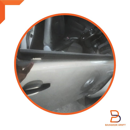 Outer Belt Weatherstrip Glass Door Seal for Toyota Hilux Ute Vigo (05-14)