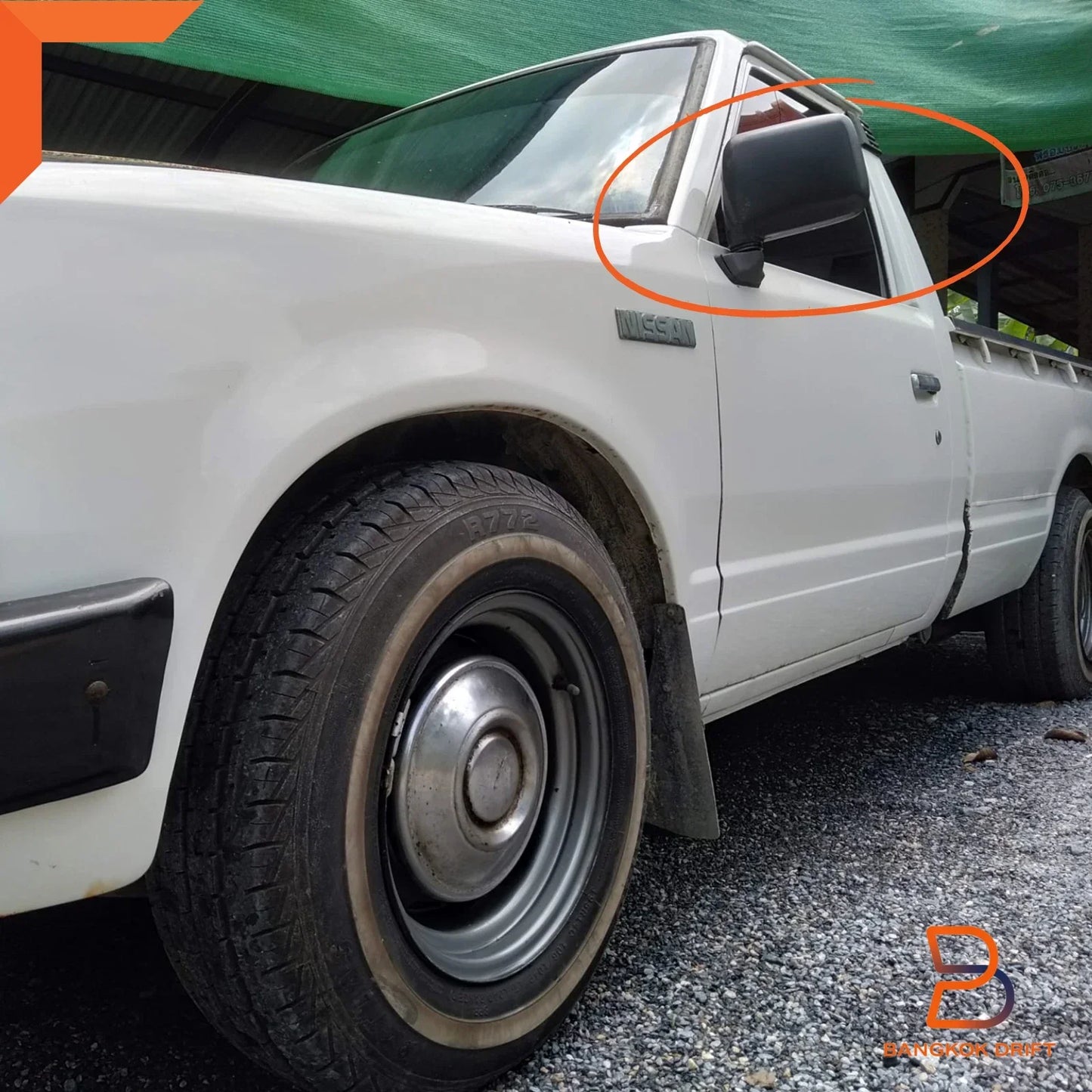 Black Side View Door Wing Mirrors for Nissan 720 Ute (1980-1986)